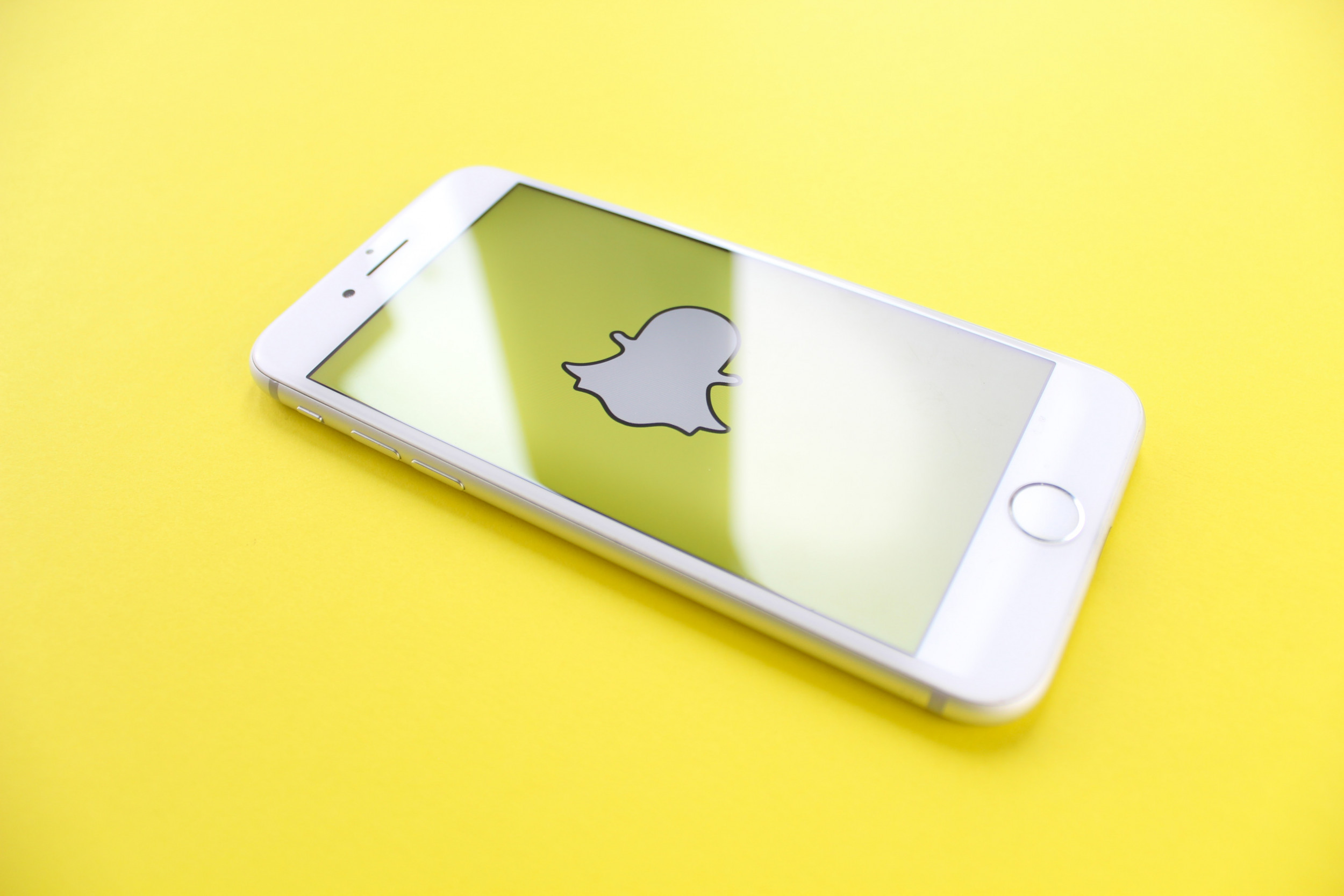 The Ultimate Snapchat Campaign Management Guide (2022) 2